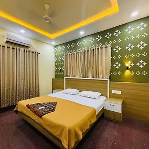  Gasthuis Isha Residency India
